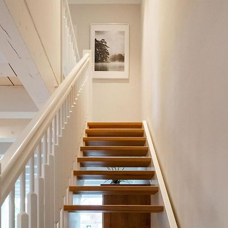 Haus Am Siel 01, Zentral Mit Eigenem Steg Villa Греетзиел Екстериор снимка